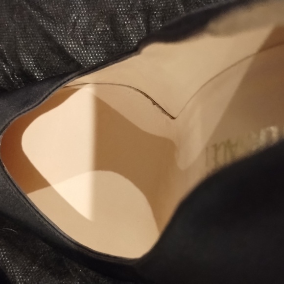 Gianni Versace black heels - Picture 10 of 10